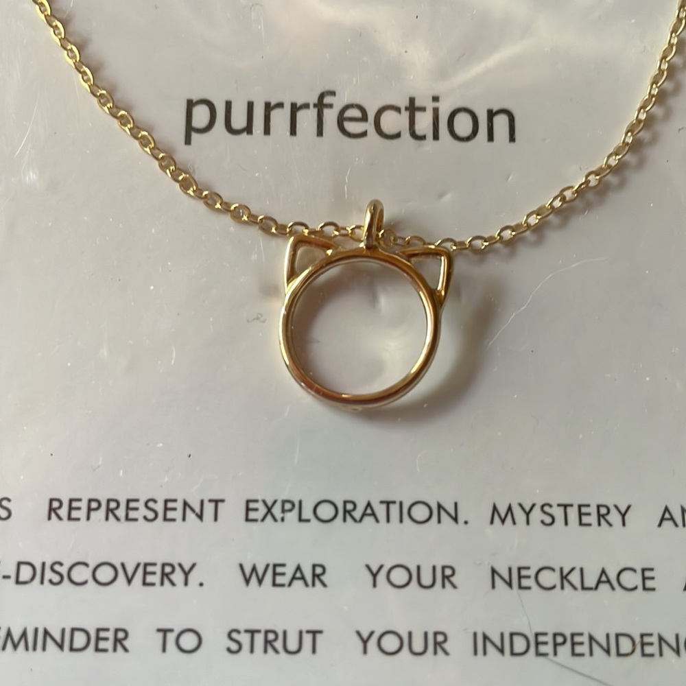 3/$20! NWT Cat necklace women’s gold